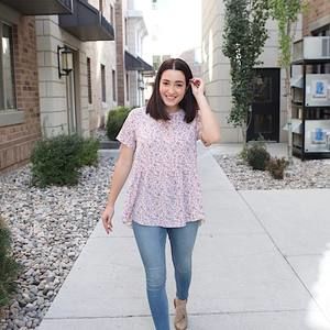 Meet your Posher, Olivia